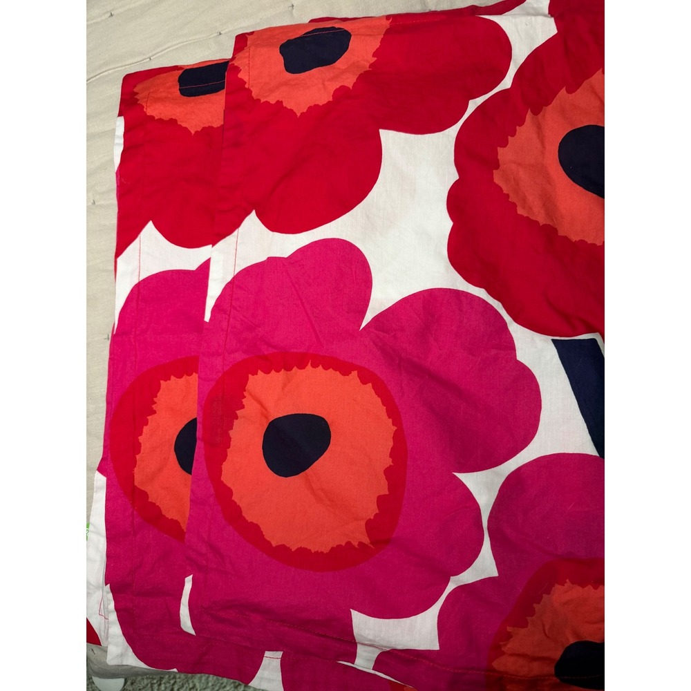 Set of 2 Marimekko Unikko Floral Red Pink Standard Pillow Shams 100% Cotton